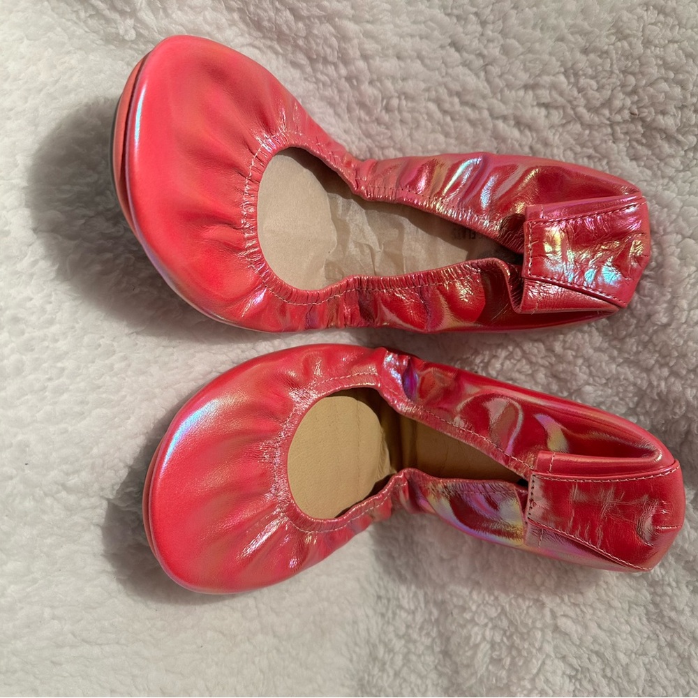 Brand new, never worn Watermelon Slush Storehouse Flats size 10